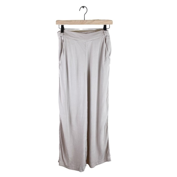 Wilfred Aritzia Faun High Waisted Wide Leg Pants Size Medium - Picture 3 of 10